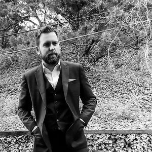 Meet your Posher, Clay